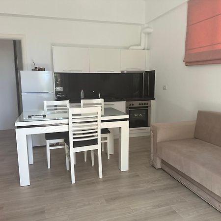 Villa Kristiana Sarandë Esterno foto