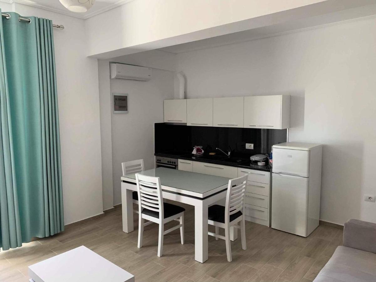 Villa Kristiana Sarandë Esterno foto