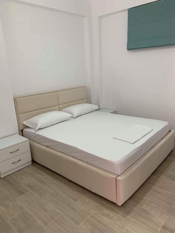 Villa Kristiana Sarandë Esterno foto