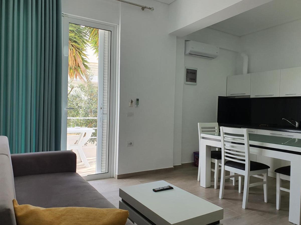 Villa Kristiana Sarandë Esterno foto