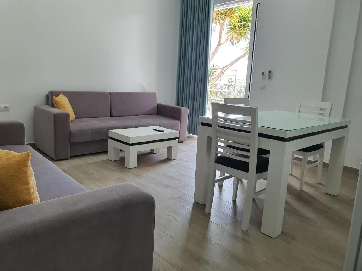 Villa Kristiana Sarandë Esterno foto